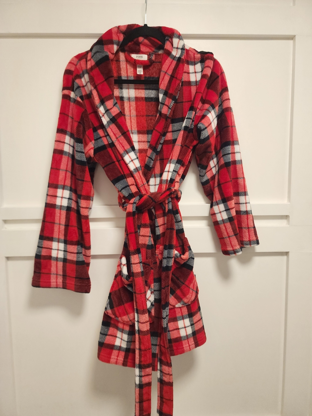 PINK Victoria's Secret Red Plaid Plush Bathrobe